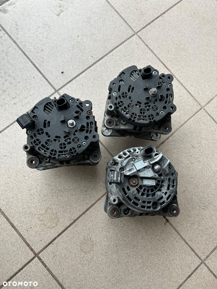 Volkswagen transporter T5 alternator 2.5  070903024A 070903024B 070903024F - 2