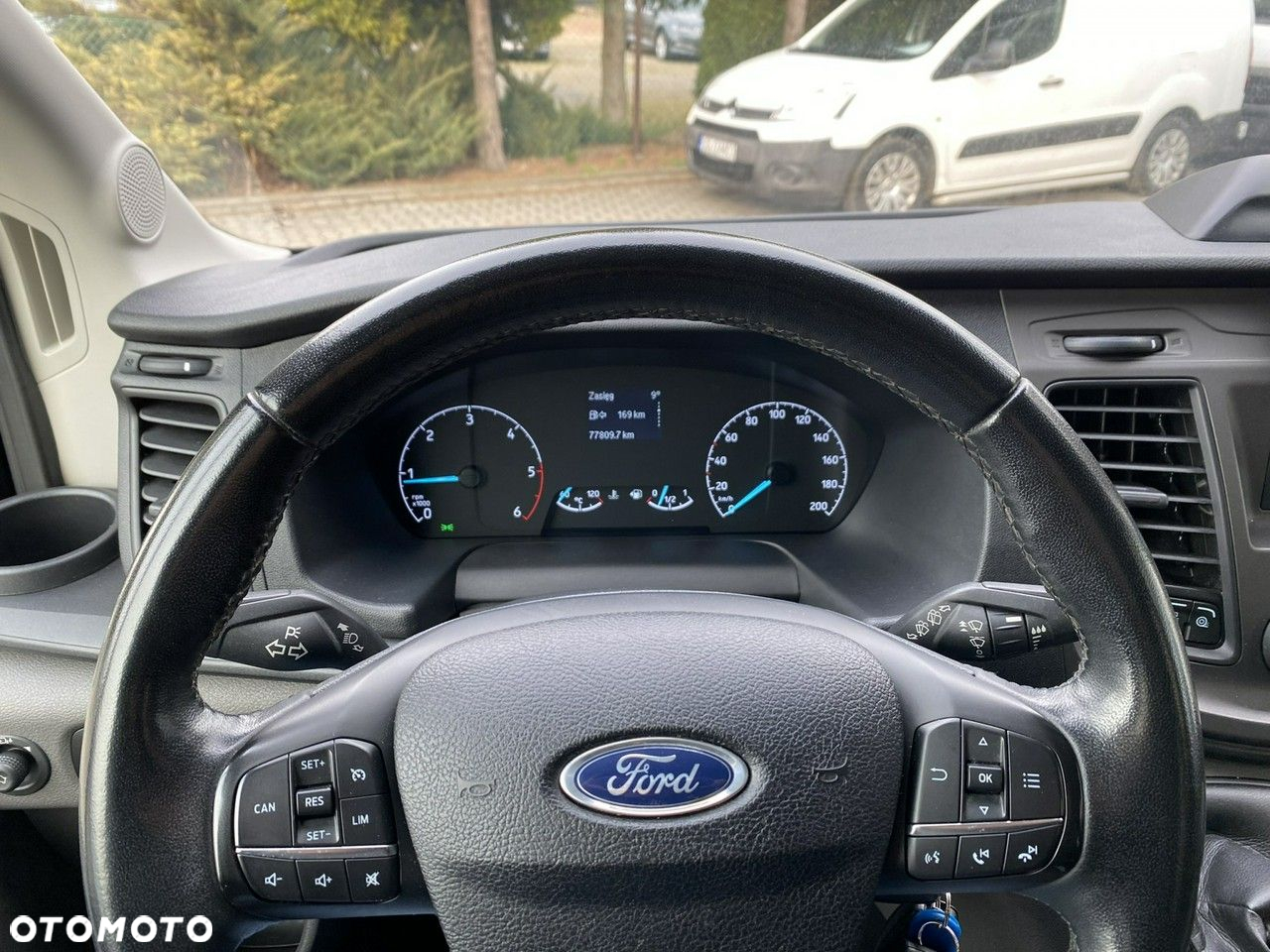 Ford Transit - 18