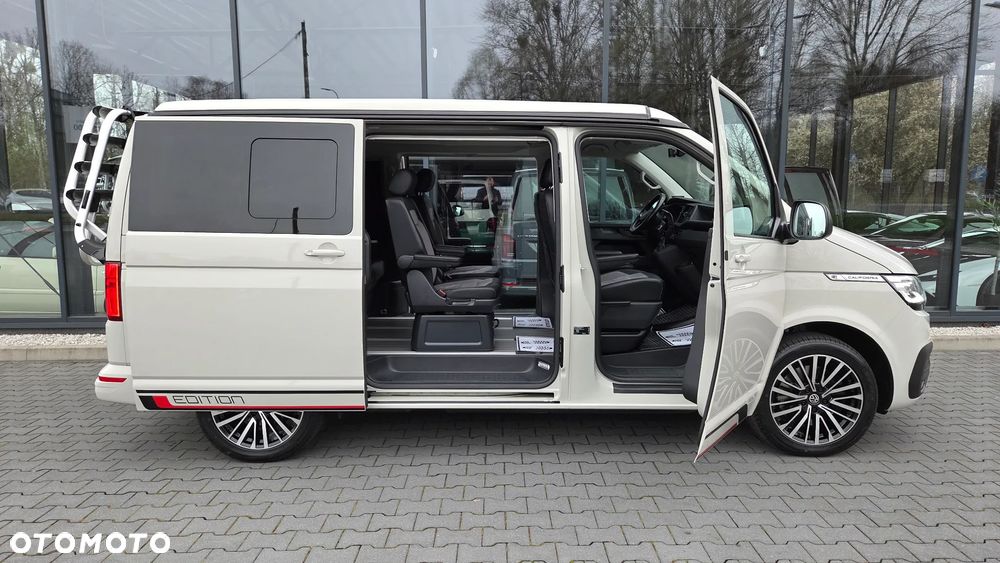 Volkswagen California - 34