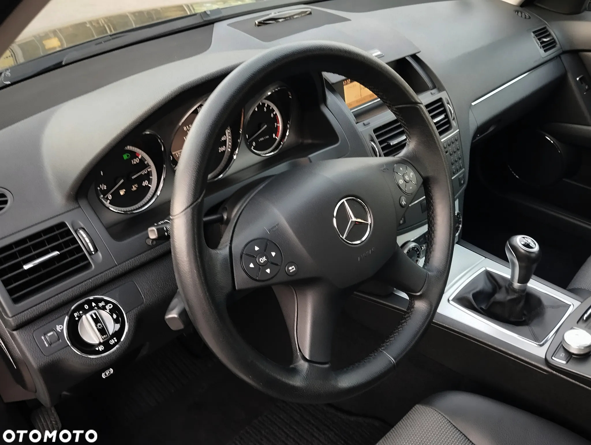 Mercedes-Benz Klasa C 180 Kompressor Avantgarde - 15