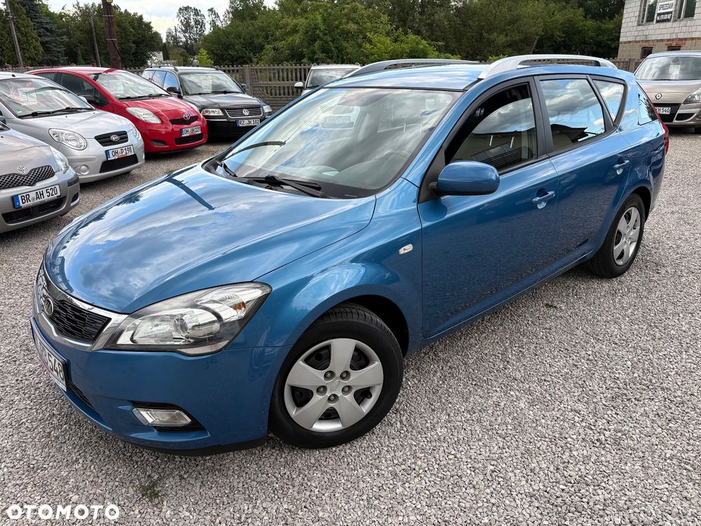 Kia Ceed - 3