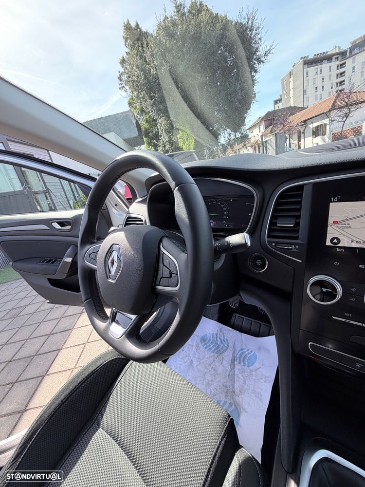 Renault Mégane 1.5 Blue dCi Limited - 18