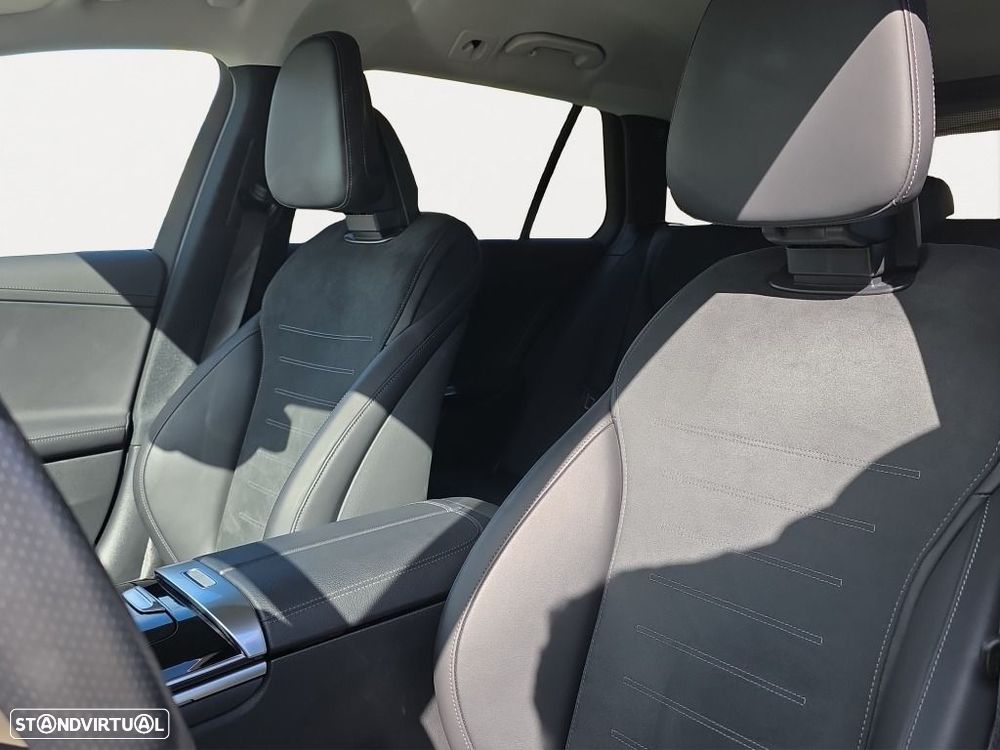 Mercedes-Benz C 300 - 12