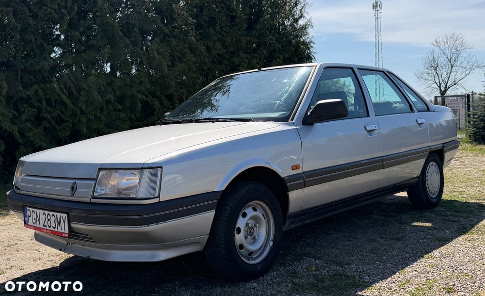 Renault 21 1.7 GTS Symphonie - 1