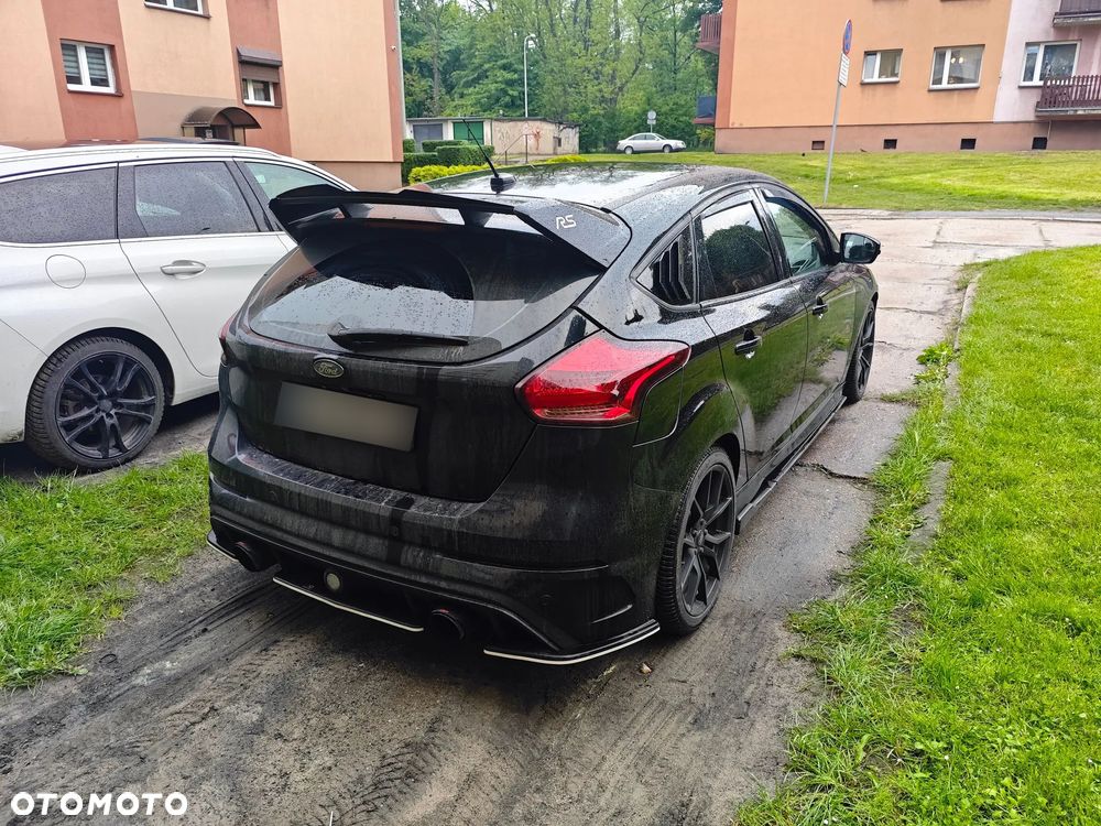 Ford Focus 2.0 EcoBoost ST - 10