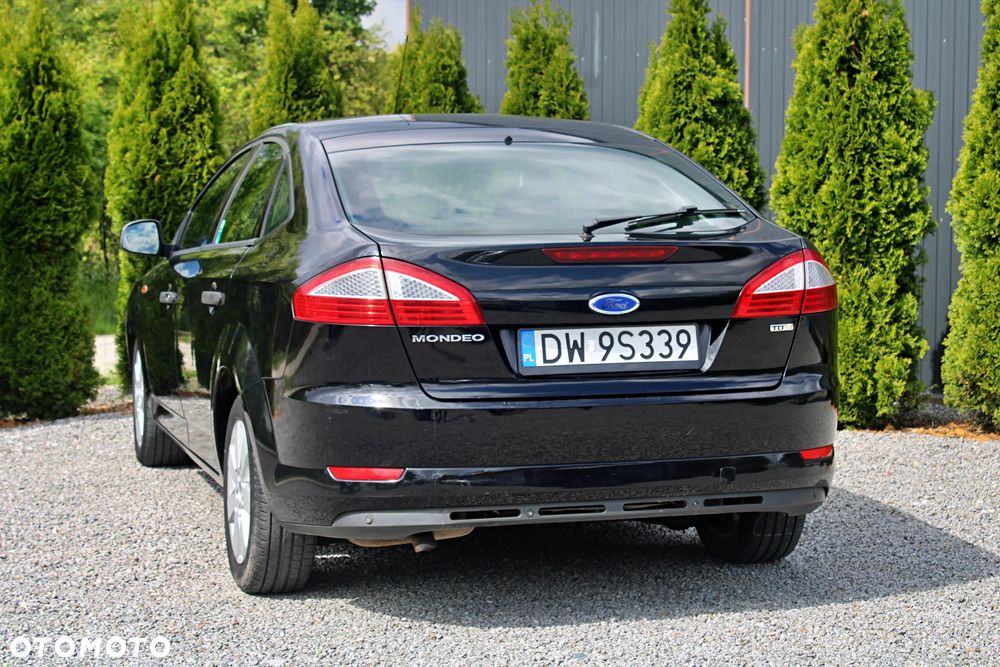 Ford Mondeo 1.8 TDCi Ambiente - 15