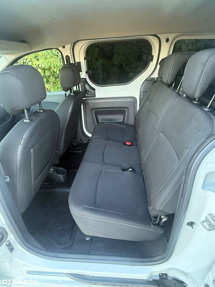 Dacia Dokker SCe 100 Ambiance - 12