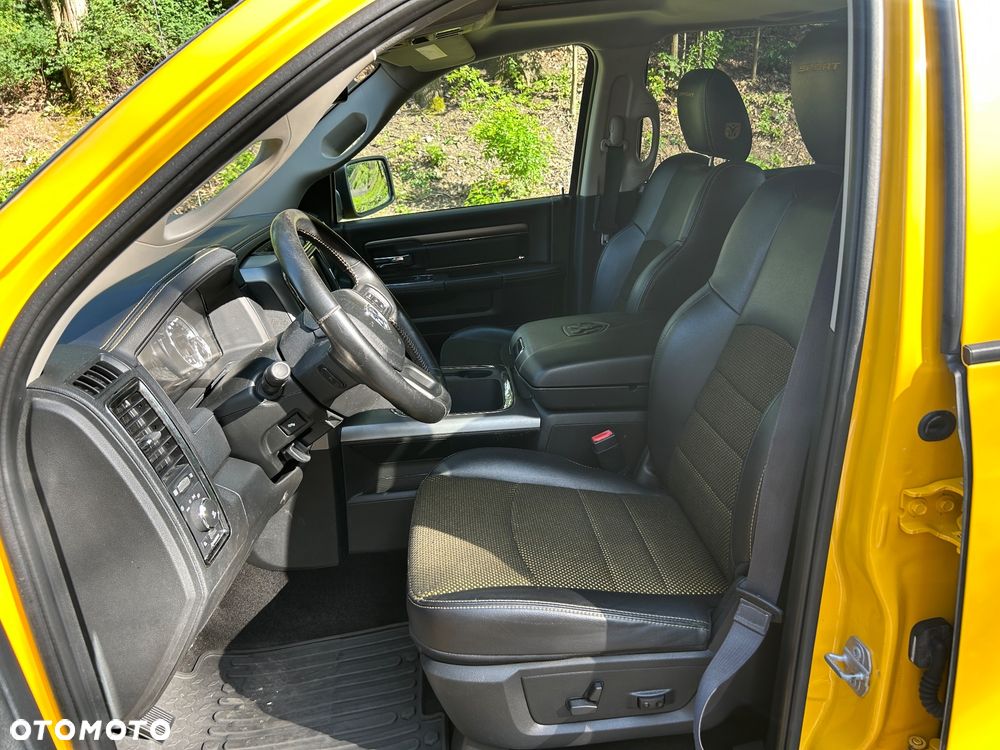 Dodge RAM 5.7 4x4 - 21