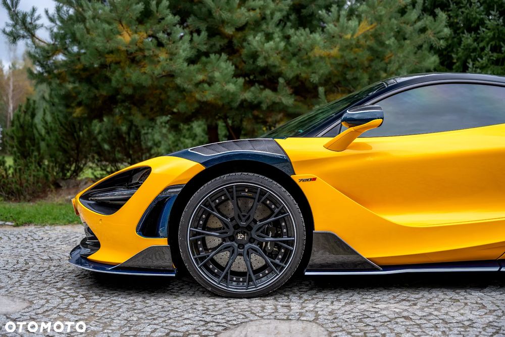 McLaren 720S Coupe Luxury - 16