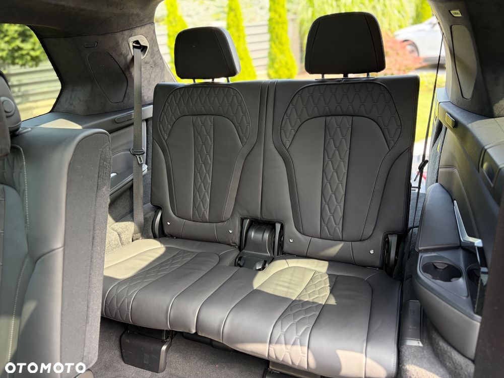 BMW X7 xDrive40d - 8
