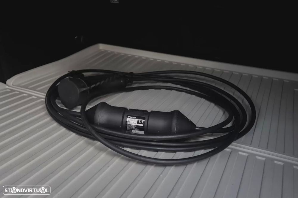 Volvo V60 2.0 T6 AWD TE R-Design - 20