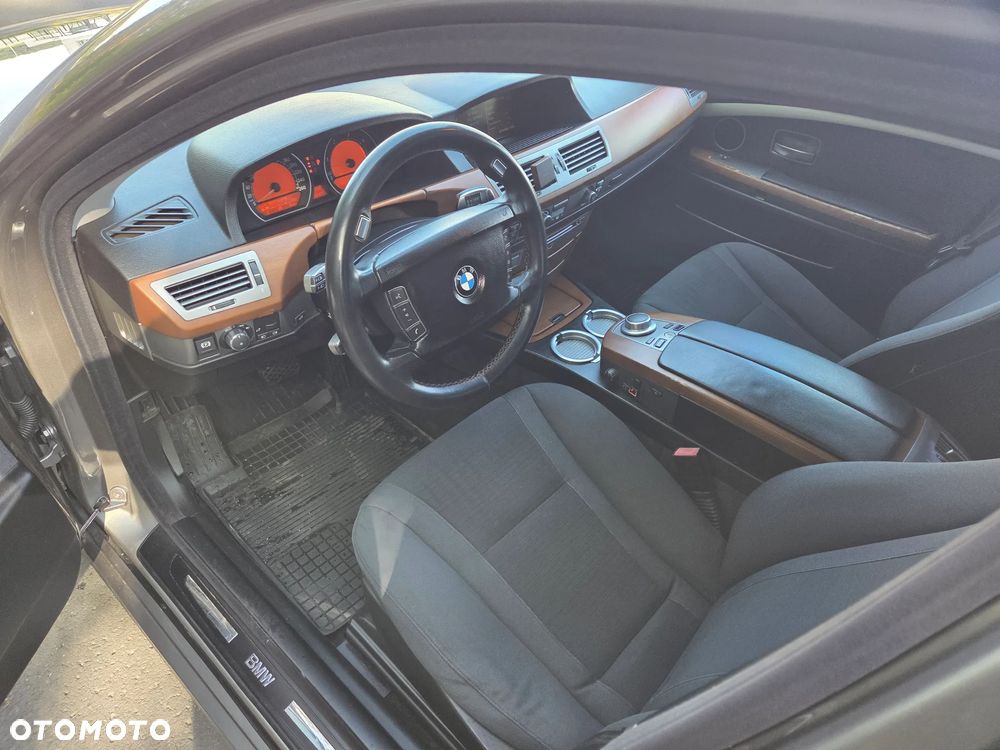 BMW Seria 7 730d - 10