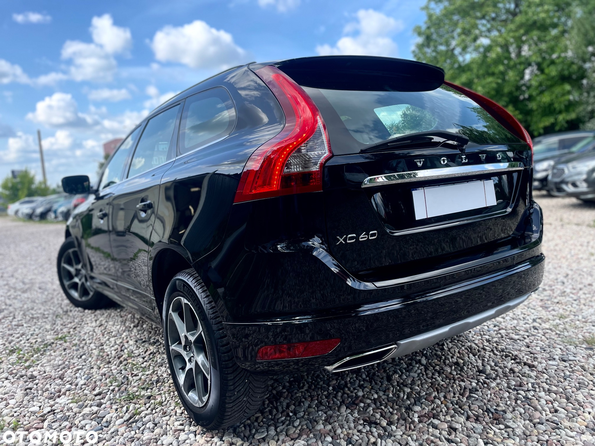 Volvo XC 60 D4 Drive-E Ocean Race - 8