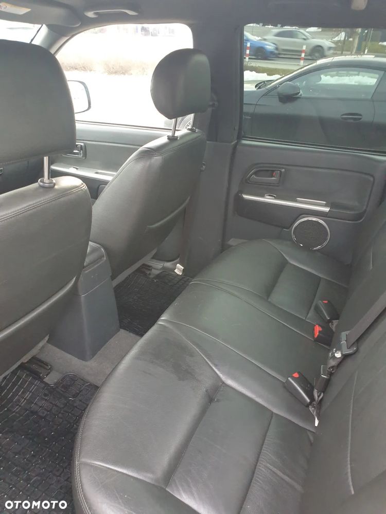 Isuzu D-Max 3.0d DC Custom - 16