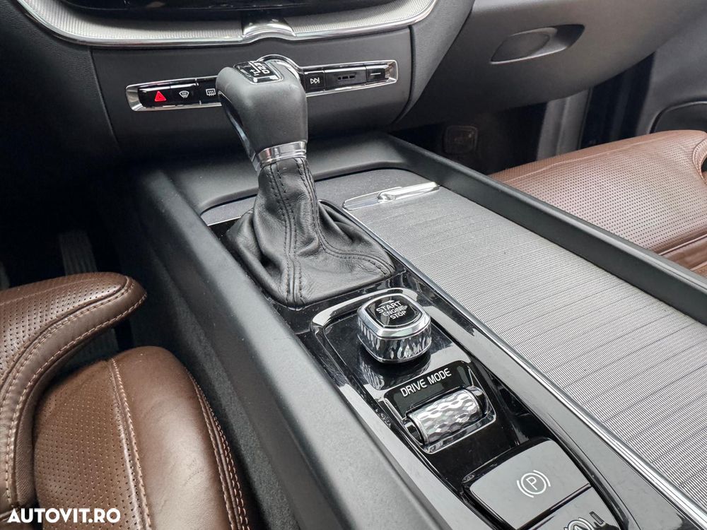 Volvo XC 60 D4 AWD Geartronic Inscription - 7