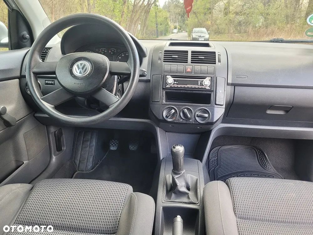 Volkswagen Polo 1.2 Comfortline - 9
