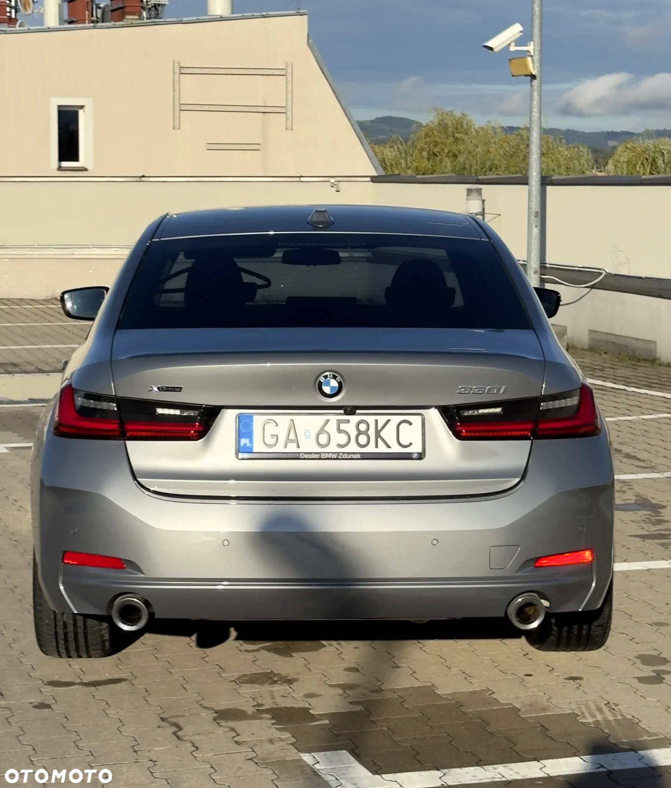 BMW Seria 3 330i xDrive - 9