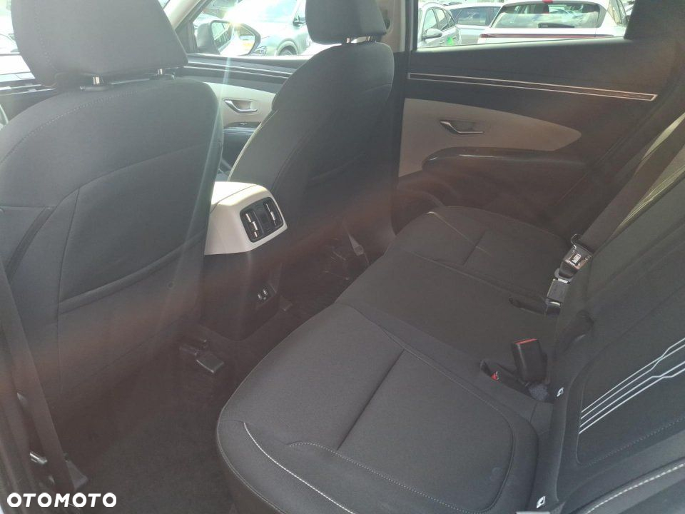 Hyundai Tucson - 11