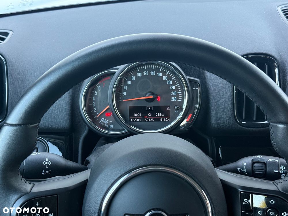MINI Countryman Cooper Classic Trim - 25