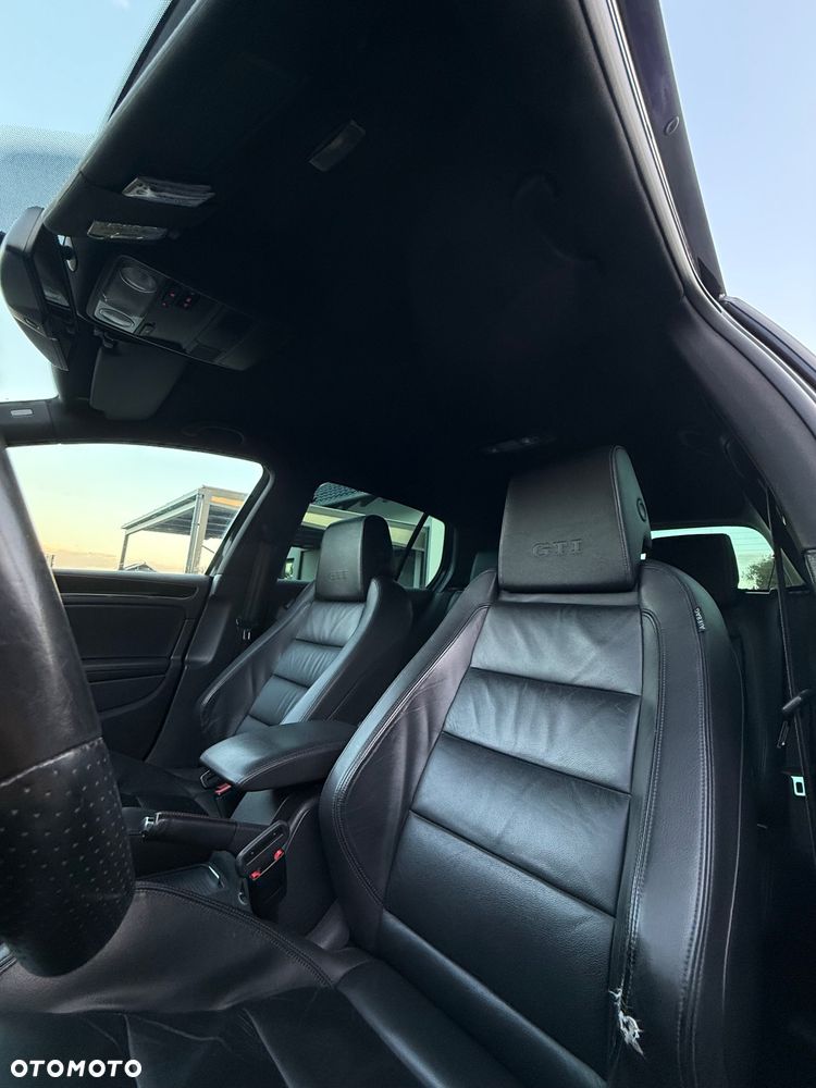 Volkswagen Golf 2.0 GTI DSG - 16