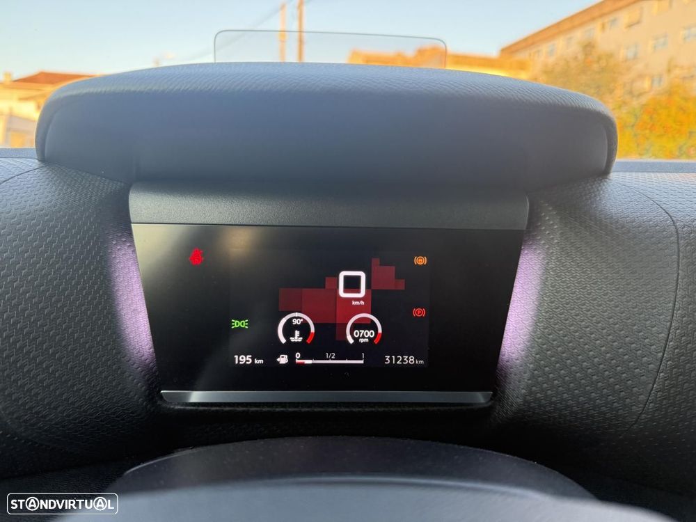Citroën C4 1.2 PureTech Shine - 24