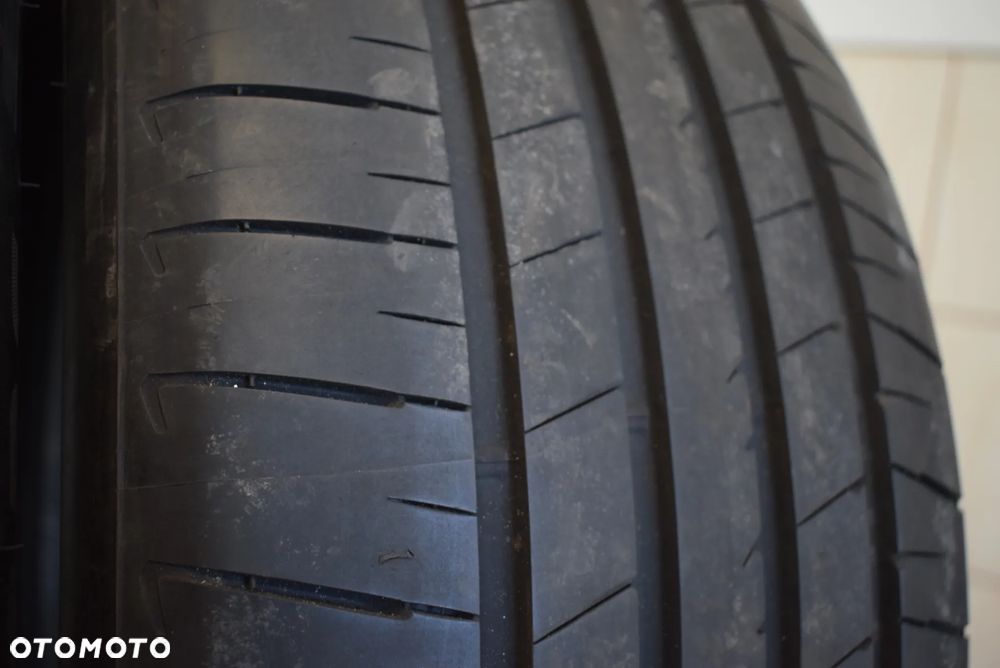 R20 235/50 Bridgestone Alenza 001 - 4