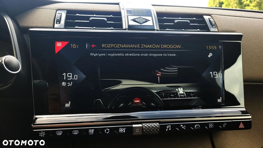 DS Automobiles DS 7 Crossback 1.5 BlueHDi So Chic - 22