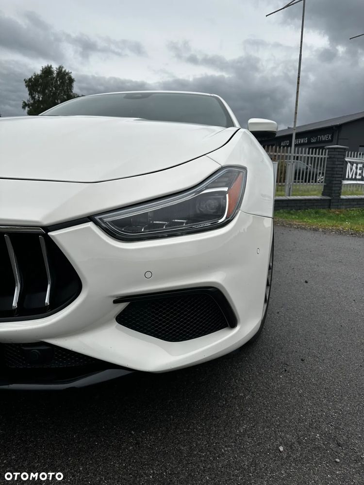 Maserati Ghibli - 6