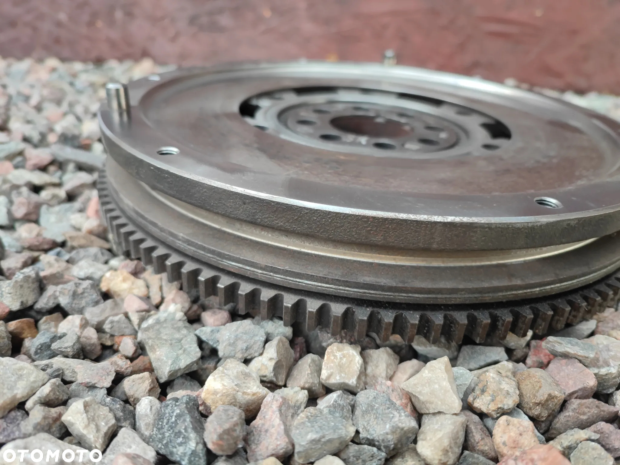 BMW E36 / E39 / E38 / Z3 / E34 ORYGINALNE KOŁO ZAMACHOWE DWUMASOWE POD TARCZĘ SPRZĘGŁA 228MM DO SILNIKÓW GAMY M52 / M50 ( M52B20 / M50B20 )  O NR. 21 21 1 222 512 / 21 21 1 223 542 / 21 20 1 223 418 /  21 21 1 223 593 OEM  SPRAWNE W 100% - 5