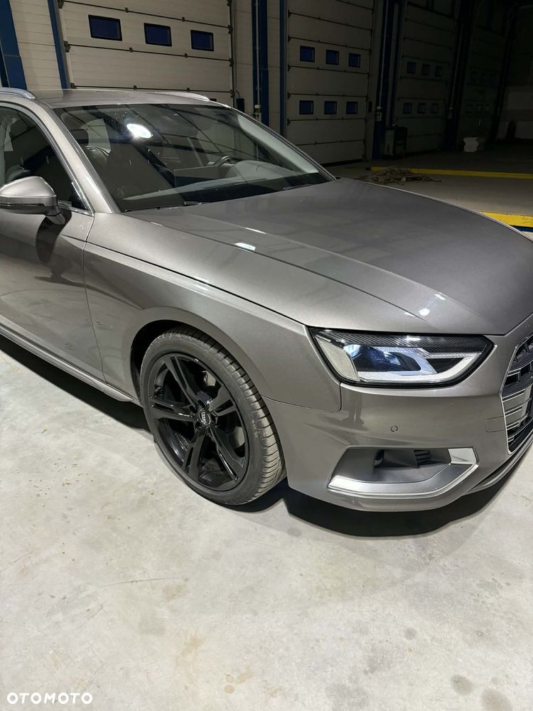 Audi A4 Avant - 4