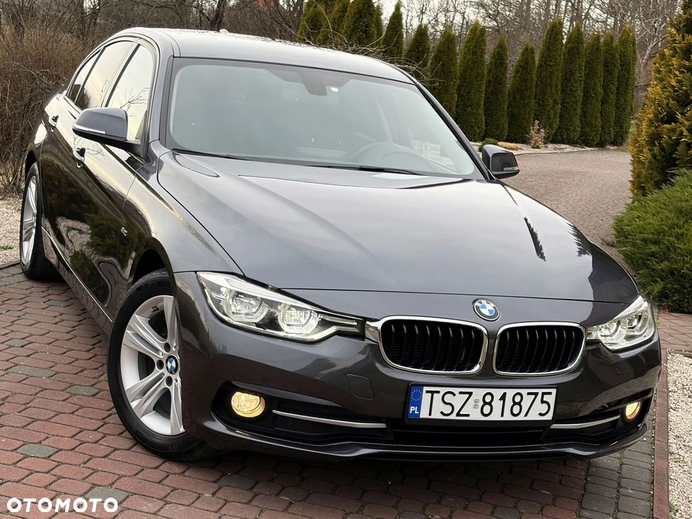 BMW Seria 3 318d Sport Line - 9