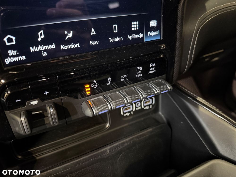 Dodge RAM 5.7 4x4 - 24