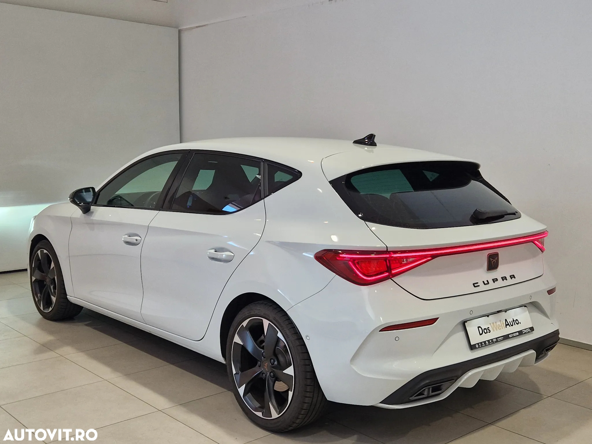 Cupra Leon 1.5 eTSI MHEV - 3