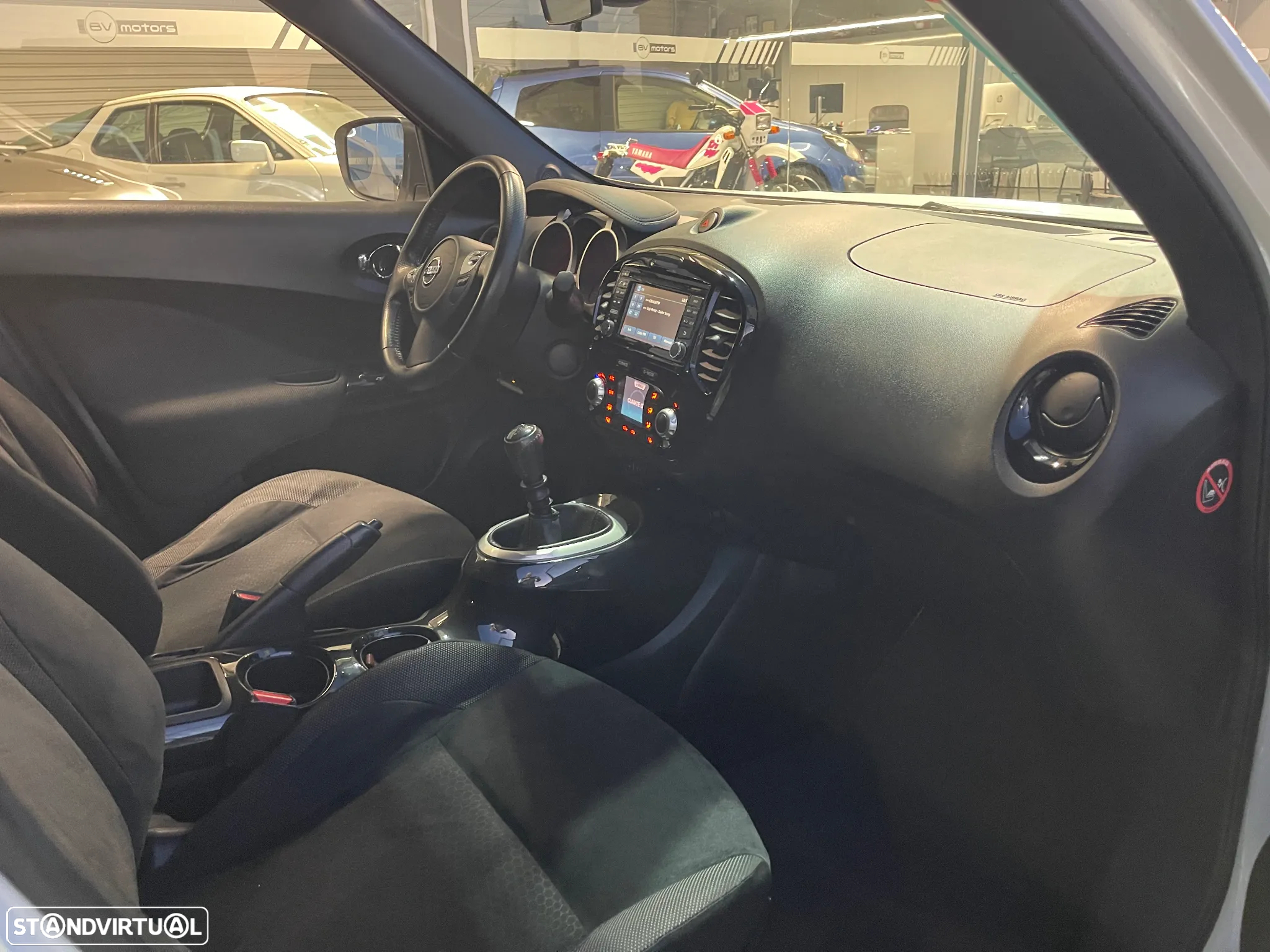 Nissan Juke 1.5 dCi Tekna S P.Ext.1 Red D. - 13