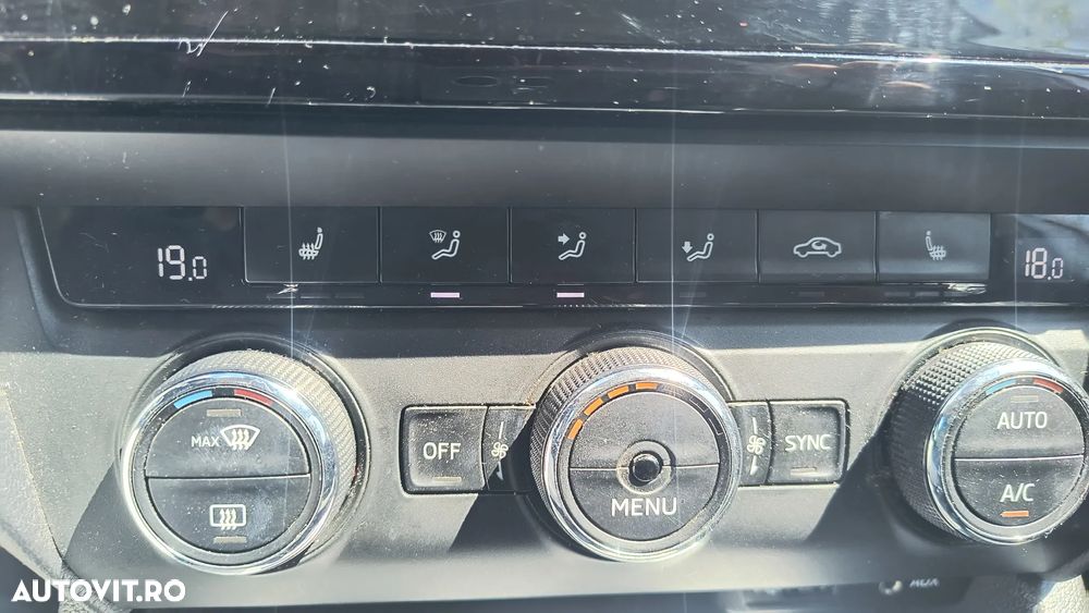 Skoda Octavia 2.0 TDI DSG Style - 16