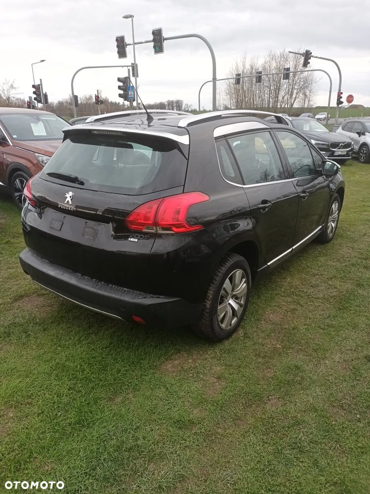 Peugeot 2008 1.6 e-HDi Active S&S - 3