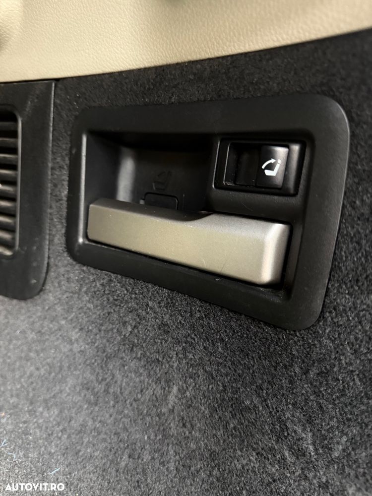 Nissan Murano 2.5 DCi DPF All Mode 4X4-i Ultimate A/T - 11