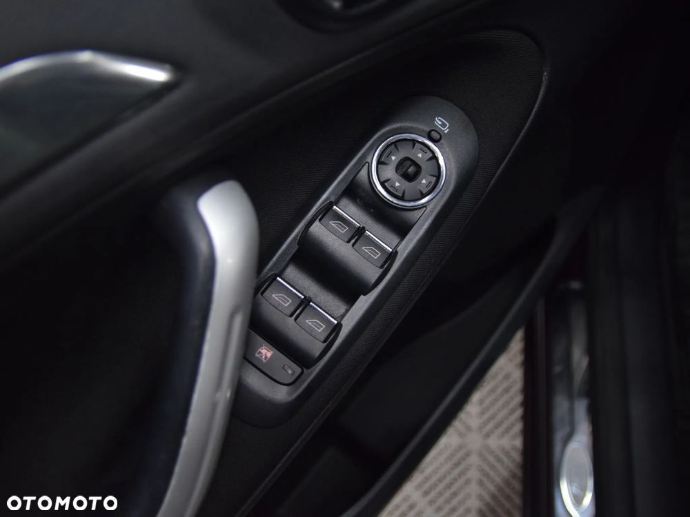 Ford S-Max - 18