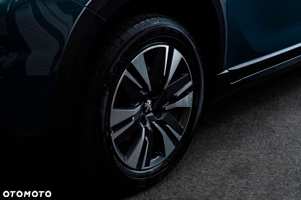 Peugeot 2008 PureTech 110 GPF Stop&Start EAT6 Allure - 24
