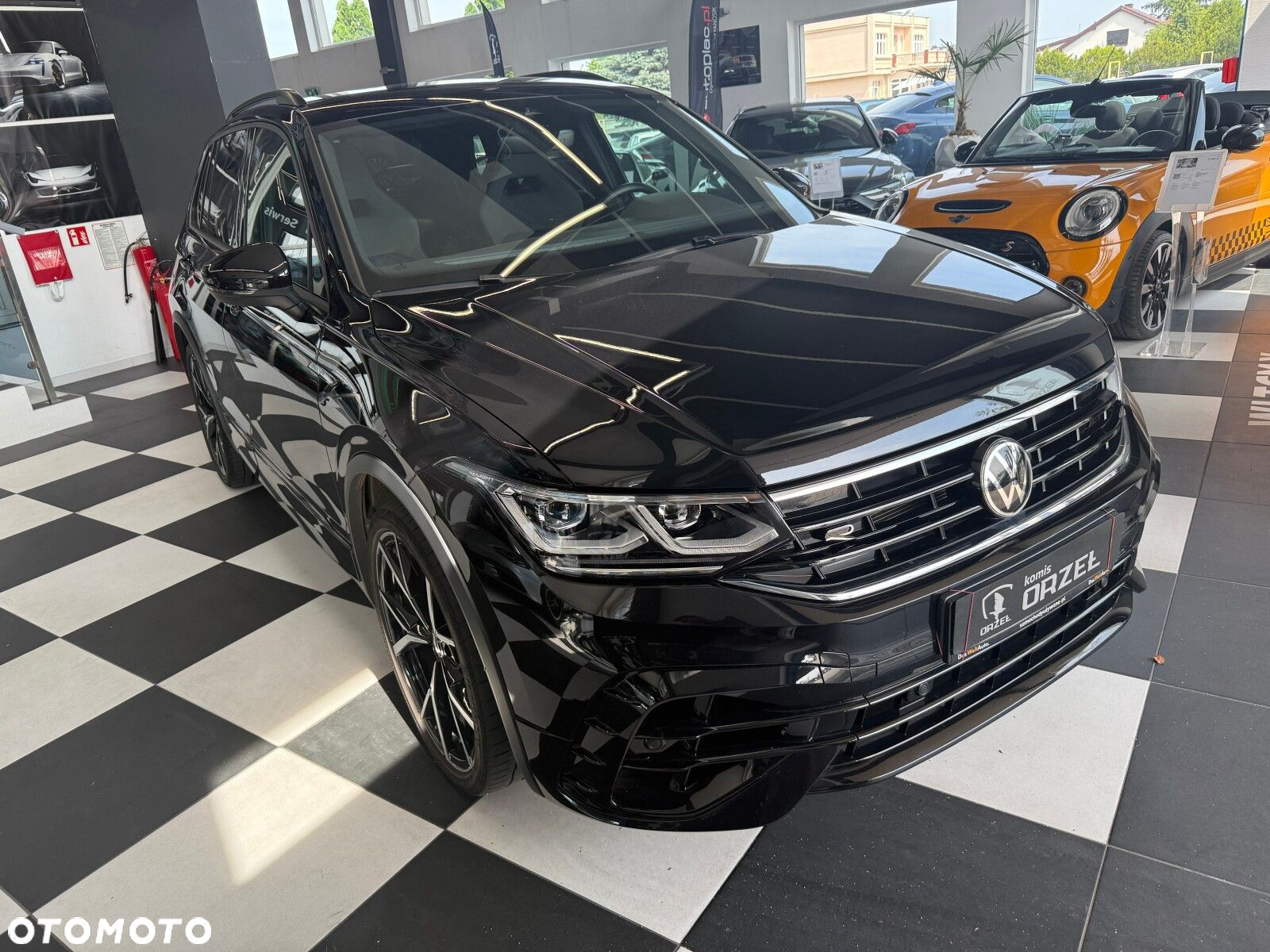 Volkswagen Tiguan - 3