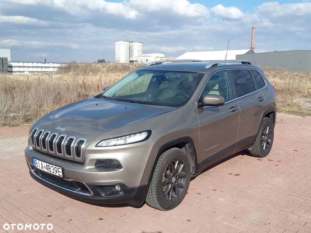 Jeep Cherokee 3.2 V6 Active Drive I Limited - 24