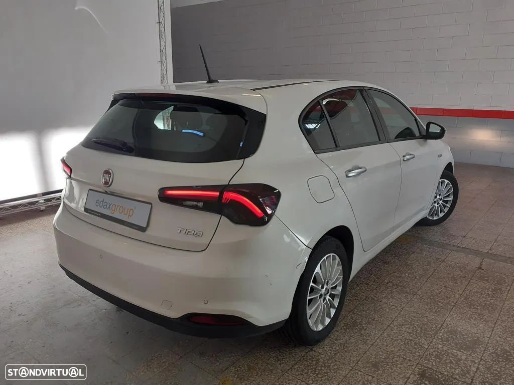 Fiat Tipo 1.3 M-Jet Lounge - 2