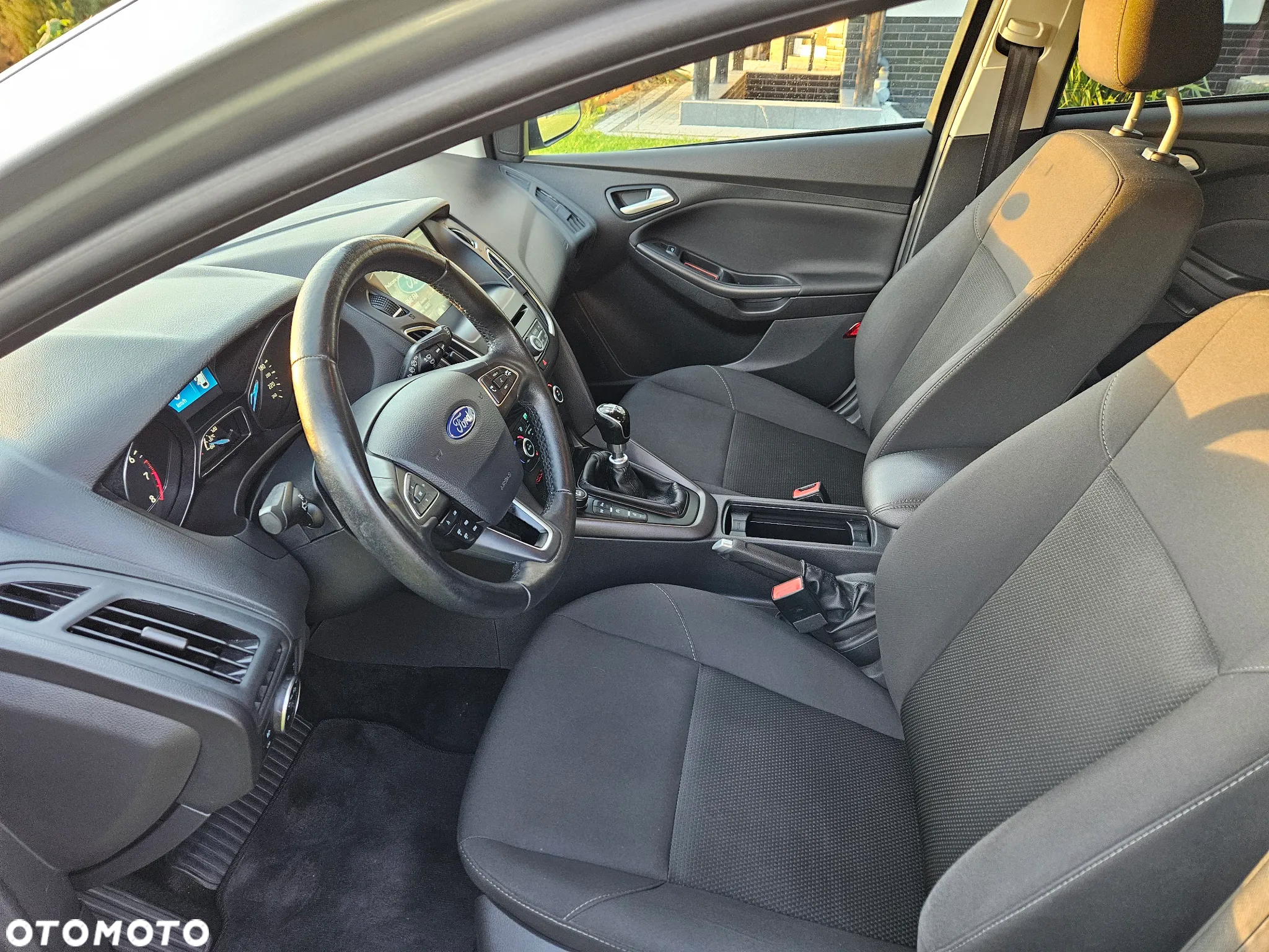 Ford Focus 1.5 EcoBoost Start-Stopp-System Titanium - 24