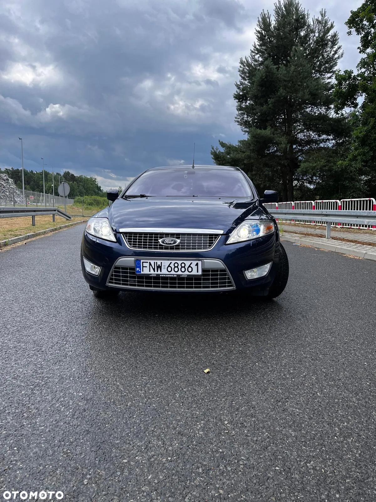Ford Mondeo 2.5 Titanium X - 2