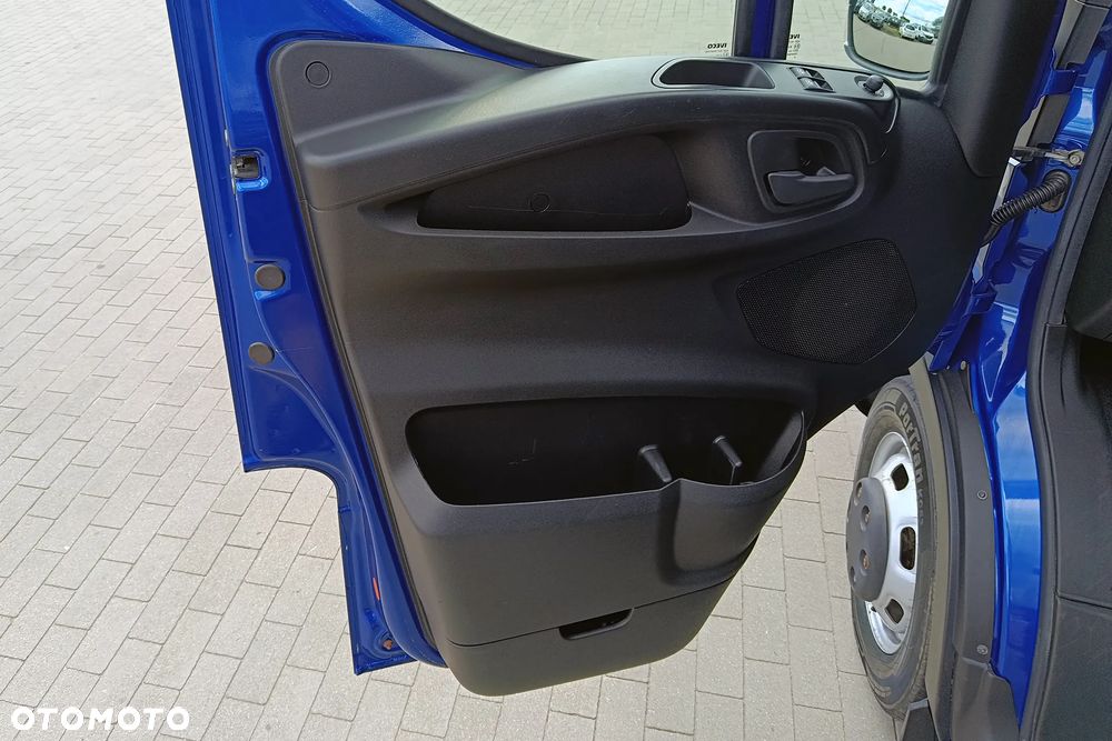 Iveco Daily IV 35C17A - 16