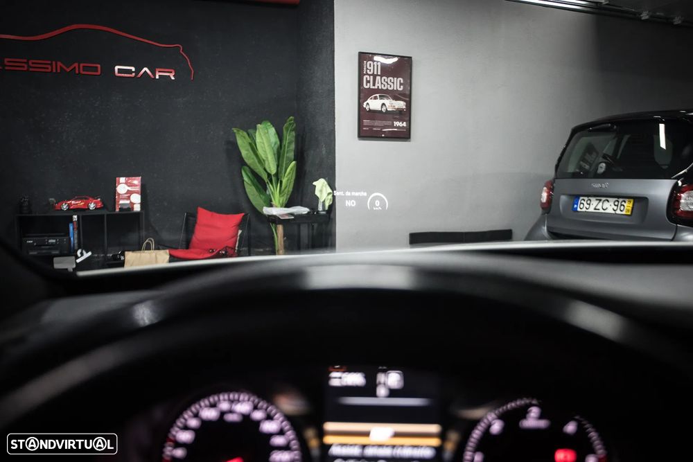 Mercedes-Benz C 300 BlueTEC Hybrid AMG Line - 11