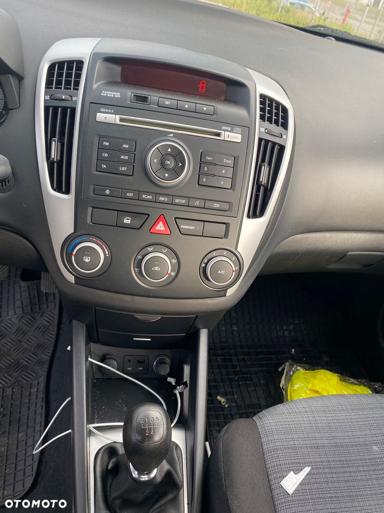 Kia Ceed 1.4 Comfort - 7