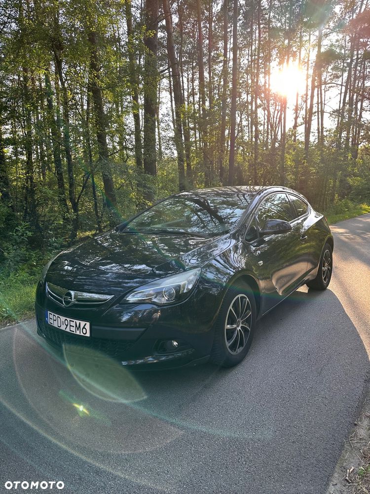 Opel Astra GTC 1.4 Turbo - 5