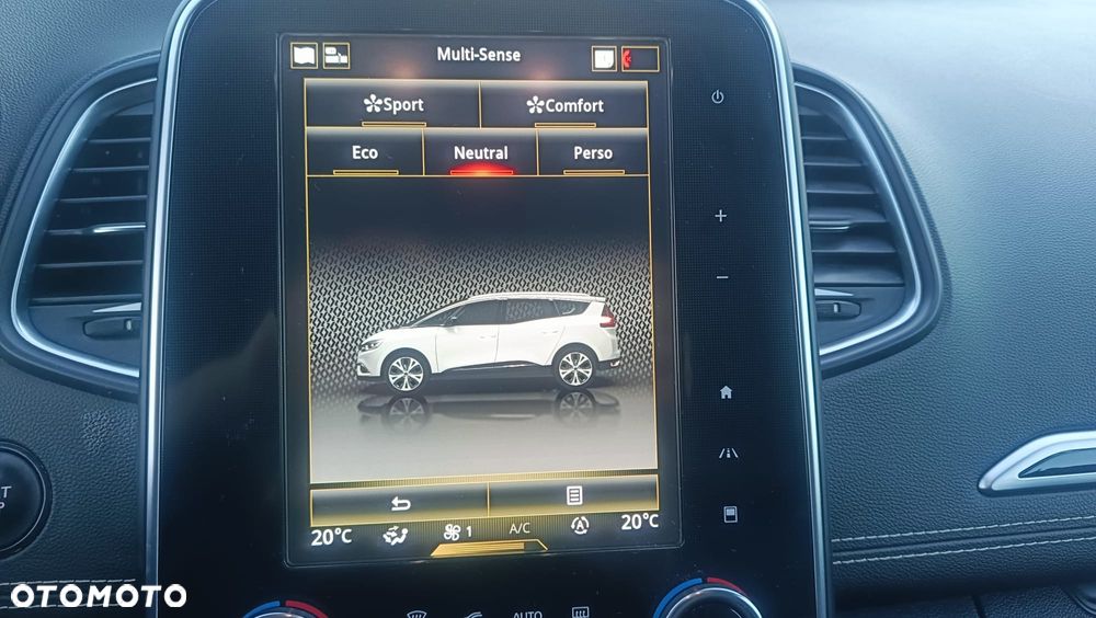 Renault Grand Scenic - 9