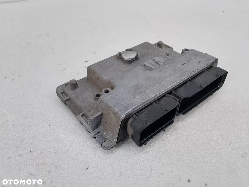 KOMPUTER, STEROWNIK SKODA RAPID 03E906019T 5WA11019 1.2 MPI 75KM - 4